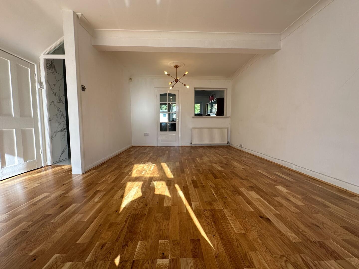 3 bed property in Littlefield Road, London